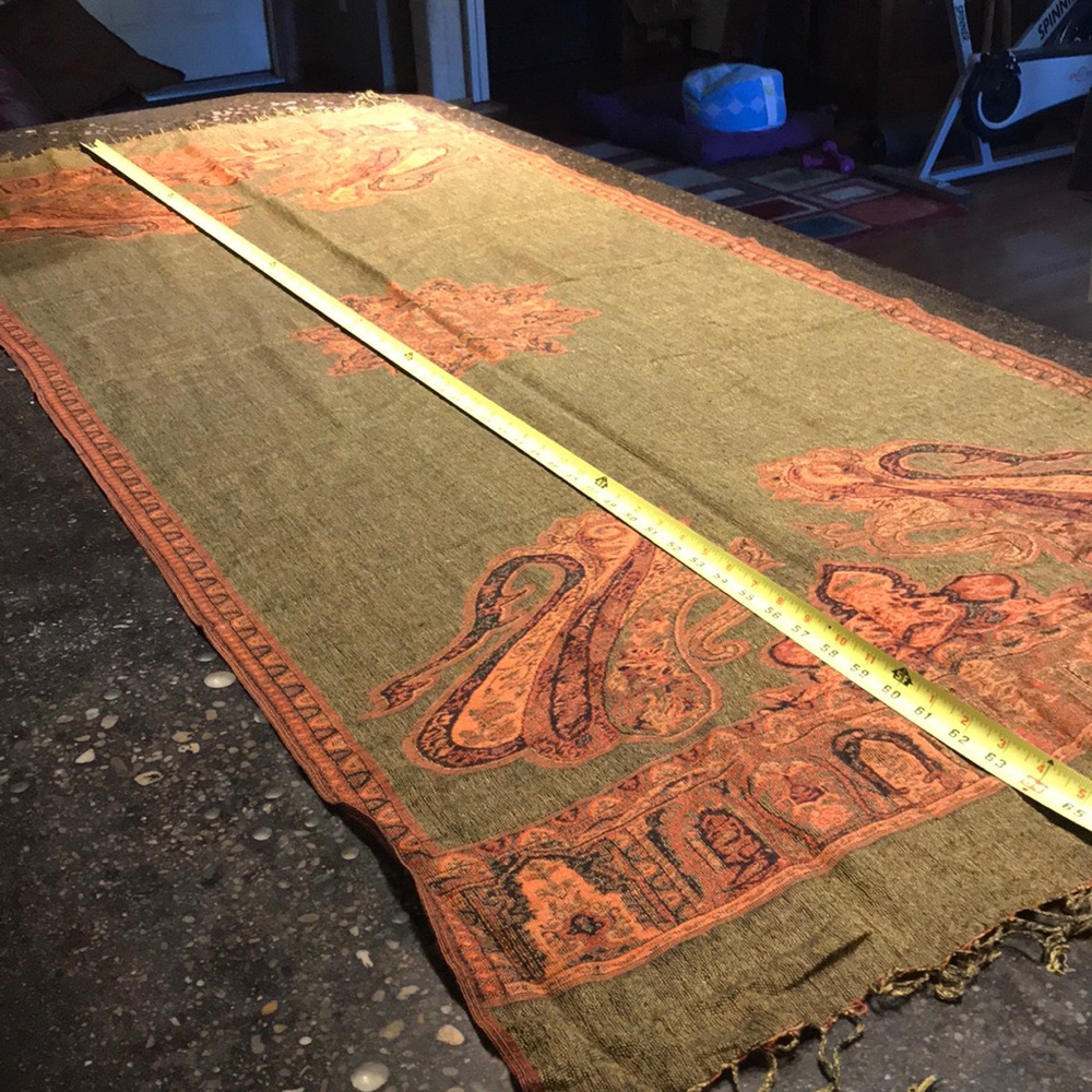 Pashmina 67” X 27” reversible!